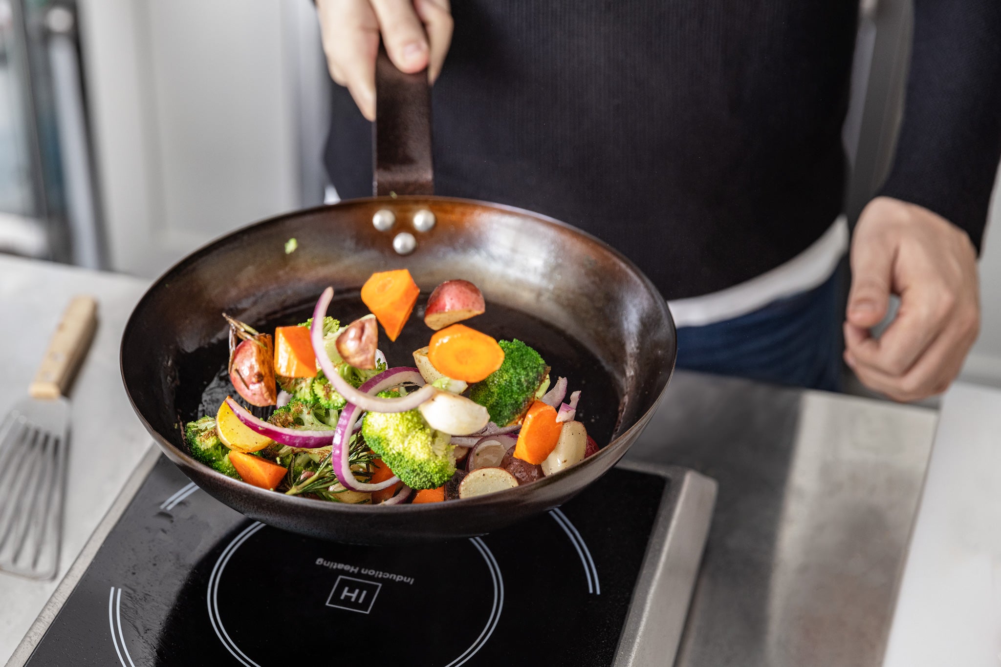 Here's everything you need to clean carbon steel pans in 6 steps